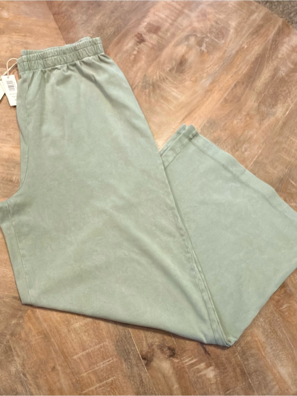 Z Supply Scout Jersey Flare Pant in Avocado